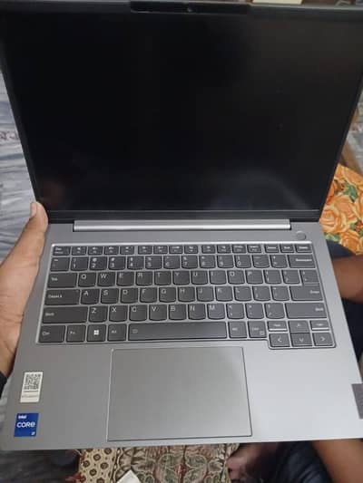 Lenovo Think book 8GB/512 GB SSD