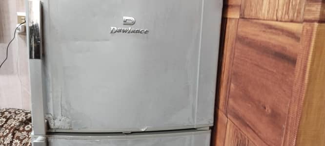 Dawlance 9170 Refrigerator for Sale – Excellent Condition