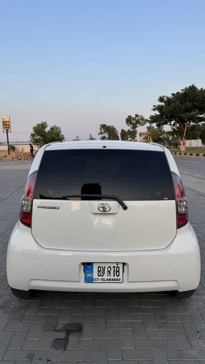 Toyota Passo 2006