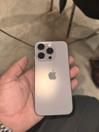 Apple iPhone 15 Pro
