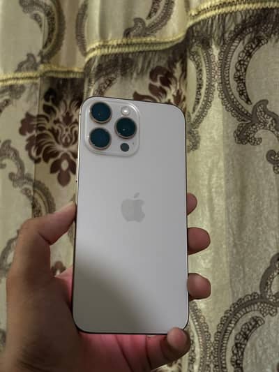 Apple iPhone 16 Pro Max