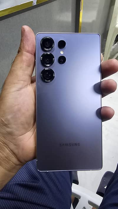 Samsung Mobile S25 Ultra