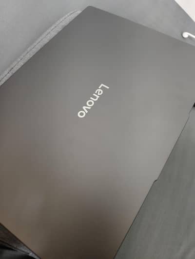 Lenovo IdeaPad Slim 3 15IRH10 Core i5 _ 13420H (13Gen) 16GBRAM 512GB S