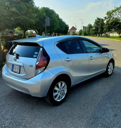Toyota Aqua 2015