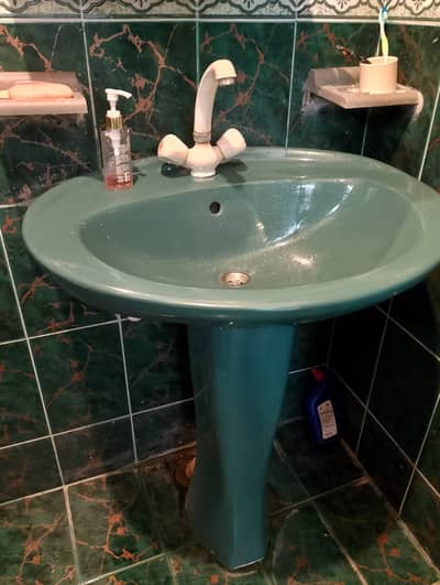 Wash Basin with Mixture