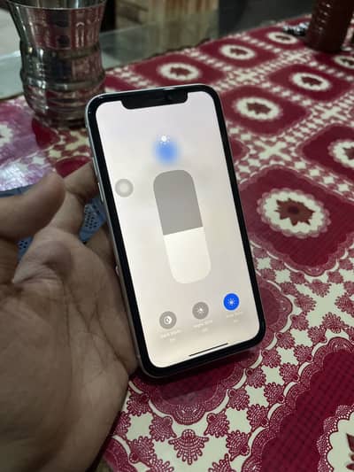 iPhone Xʀ 128 gb factory unlocked