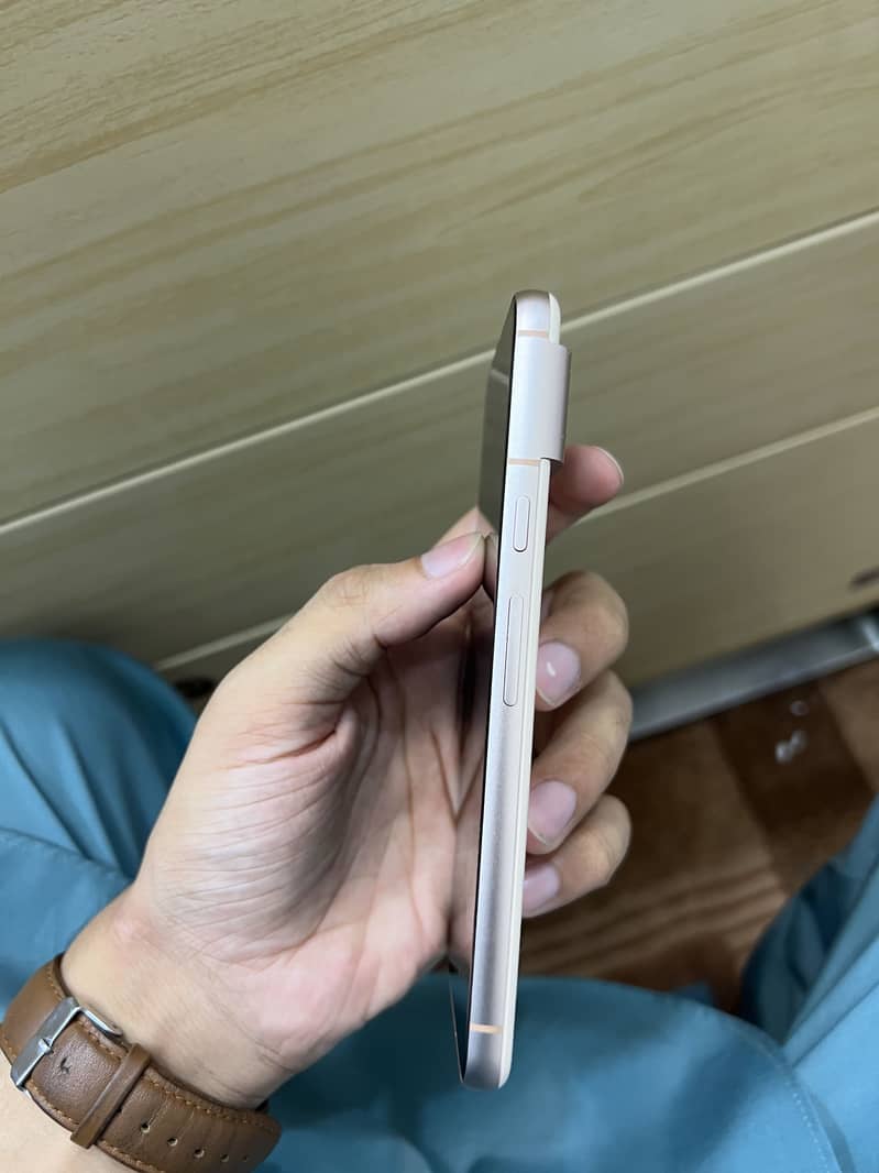 Google Pixel 8 0