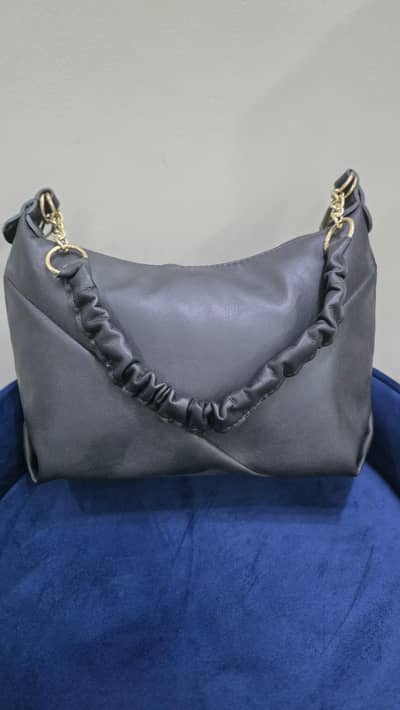 Lyana Handbag/Purse