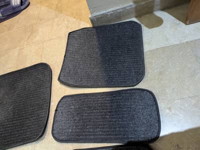 Toyota Corolla Floor mats Carpet and Rubber