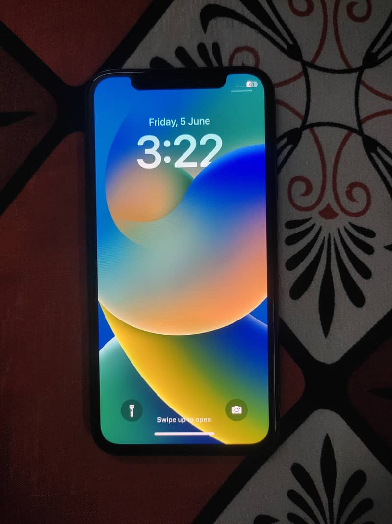 Apple iPhone X 0