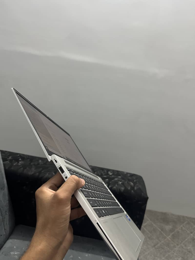 HP ProBook 0