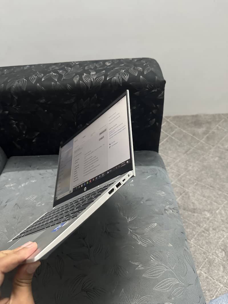 HP ProBook 3
