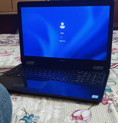 Dell Latitude E5570 Intel Core i7-6820HQ 512GB SSD/2GB Graphic/8GB RAM