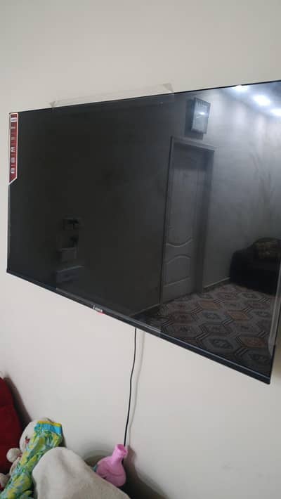 40 inch I zone android led for sale just like a brand new