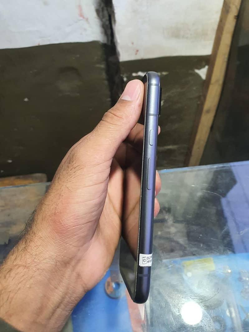 Google Pixel 8a 2