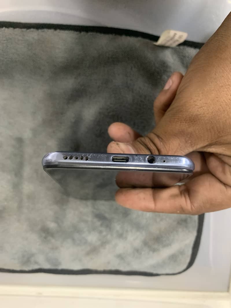 Infinix Note 8 2