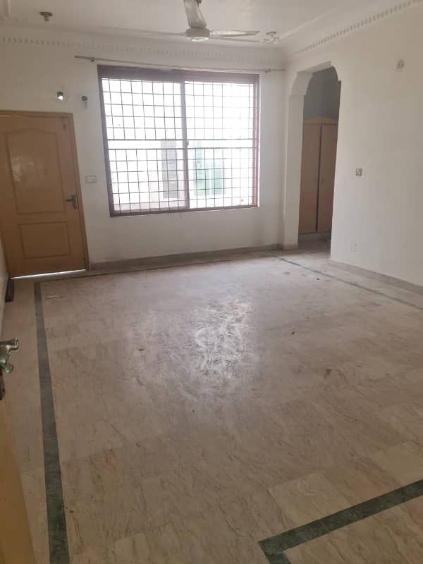 Upper portion for Rent 4