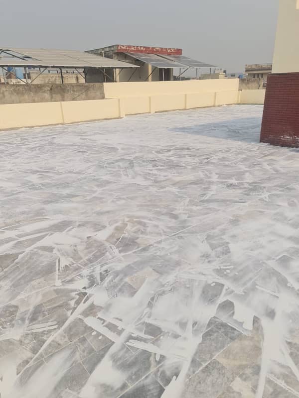 Upper portion for Rent 7