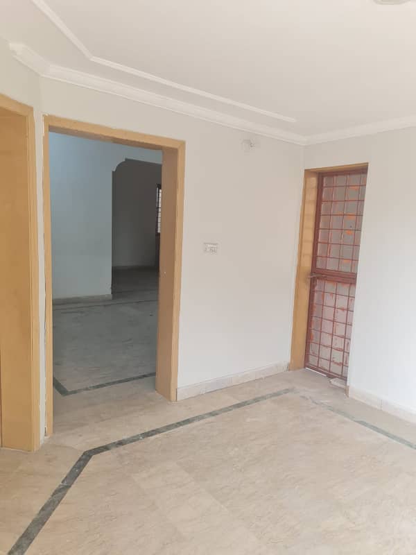 Upper portion for Rent 10
