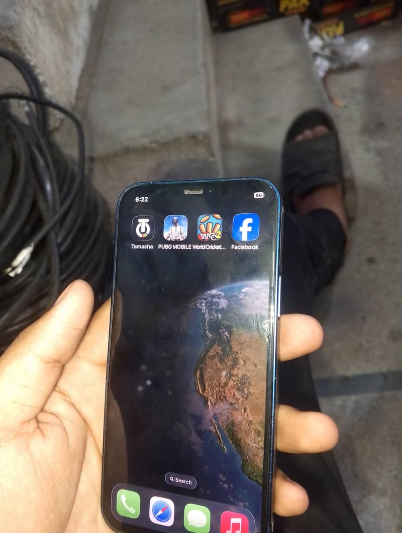 Apple iPhone 12 0