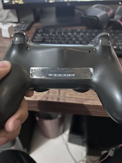 Playstation 4 original controller box pulled