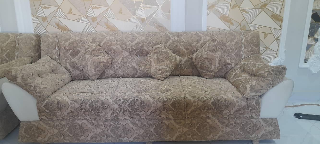 SOFAS 1
