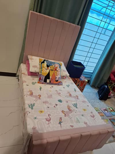 Kids bed for sale  without mattress