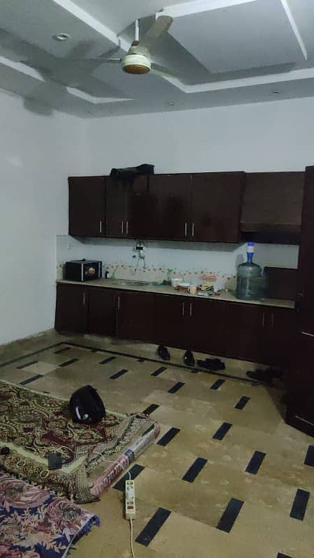 Upper portion for Rent 3
