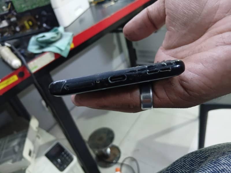One Plus 8 Pro 3
