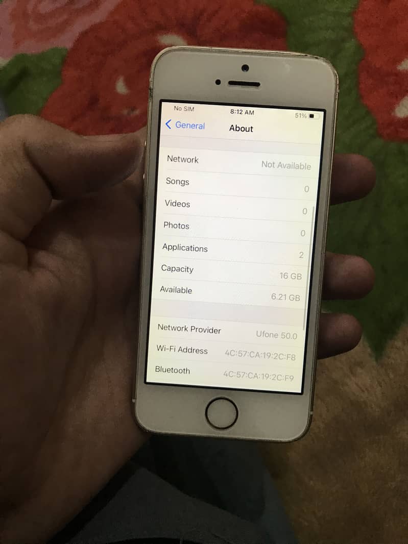 Apple iPhone SE 11