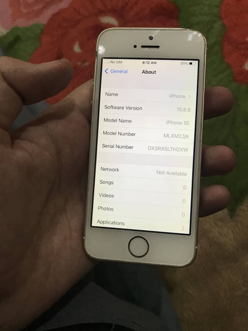 Apple iPhone SE 14