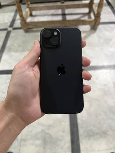 Apple iPhone 15