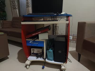 Computer table urgent sale