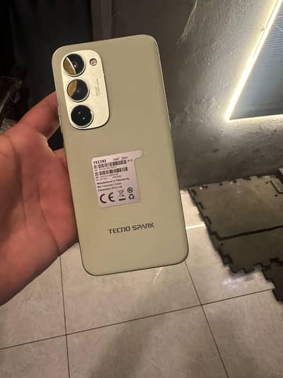 Tecno spark 40 pro plus