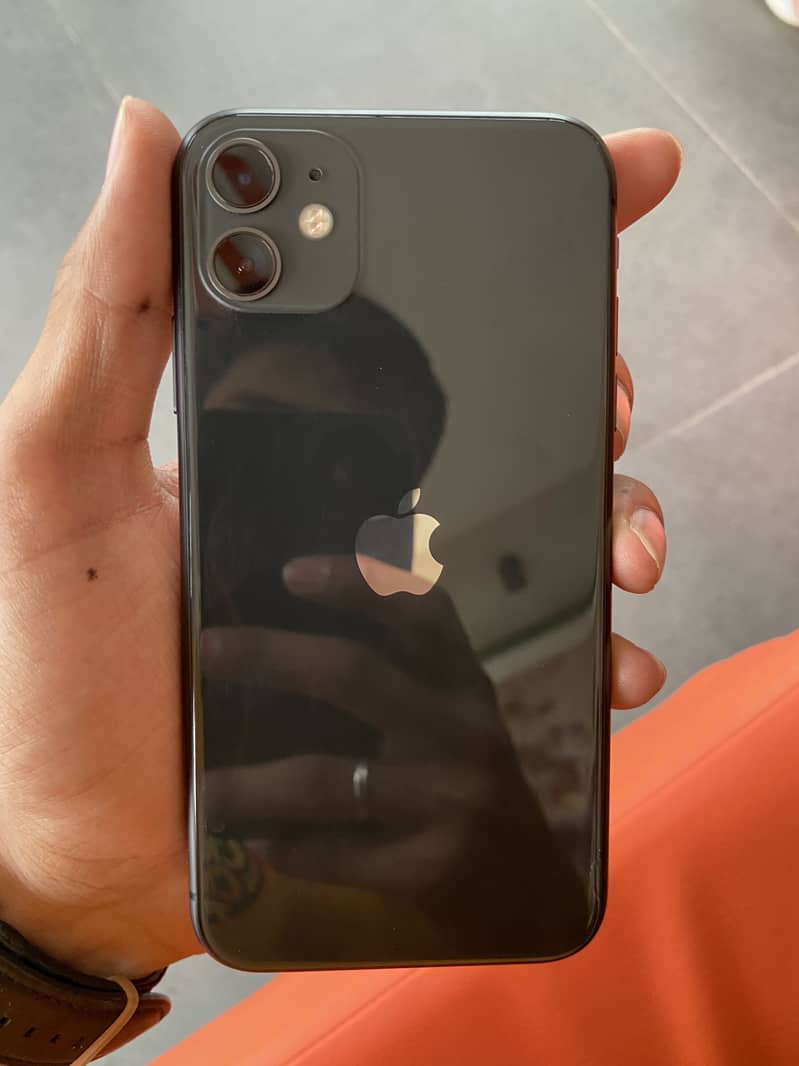 Apple iPhone 11 3