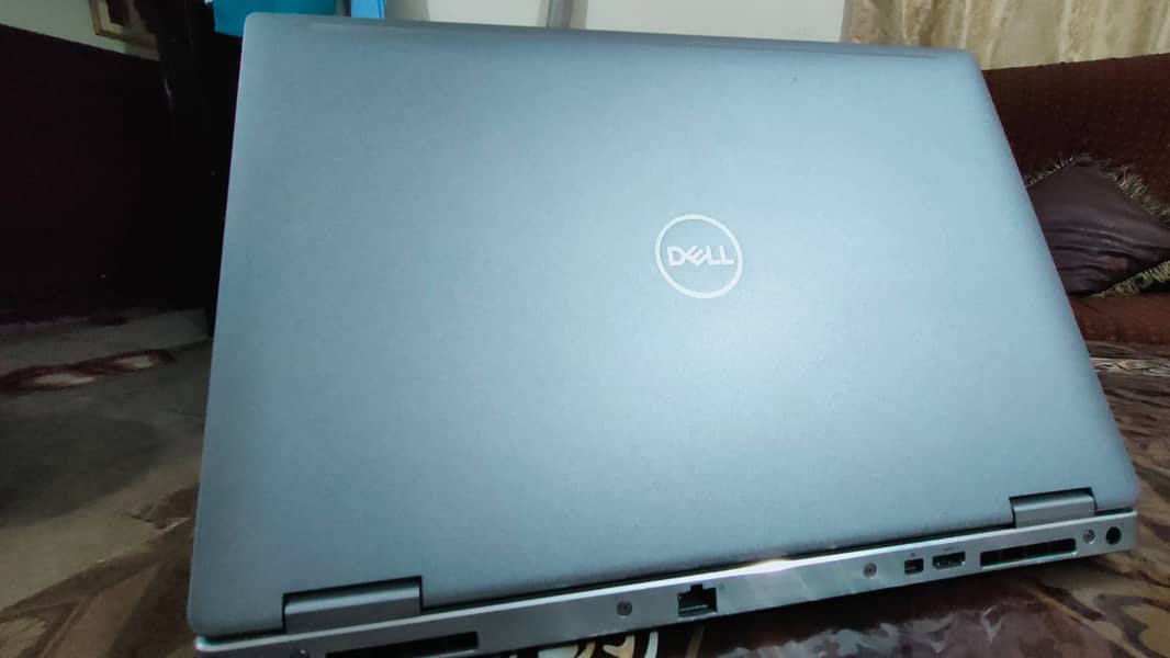 DELL Precision 7540 4