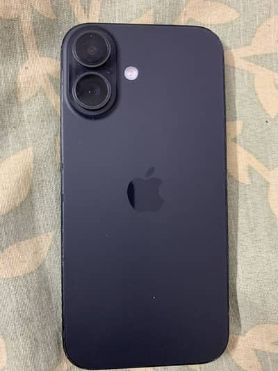 Apple iPhone 16