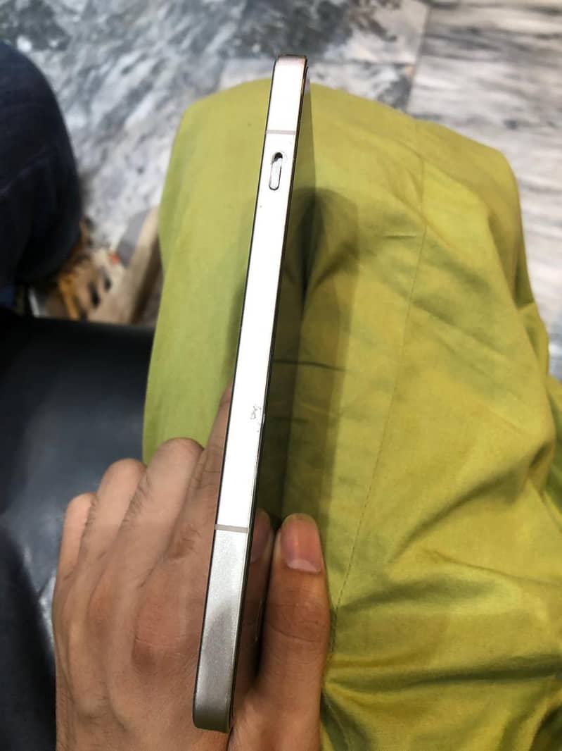 One Plus Ace 5 4