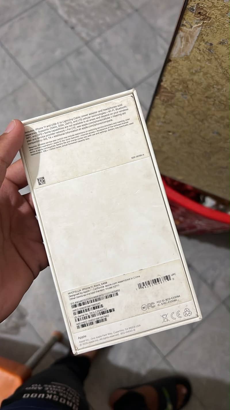 Apple iPhone 11 7
