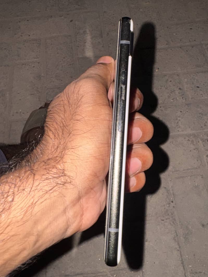 Google Pixel 6a 3