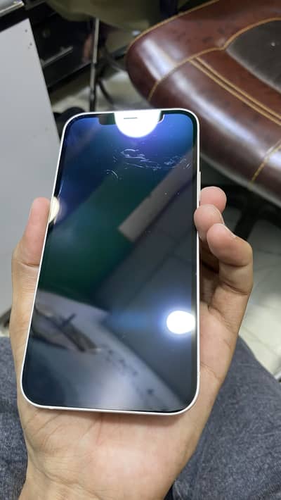 Apple iPhone 12