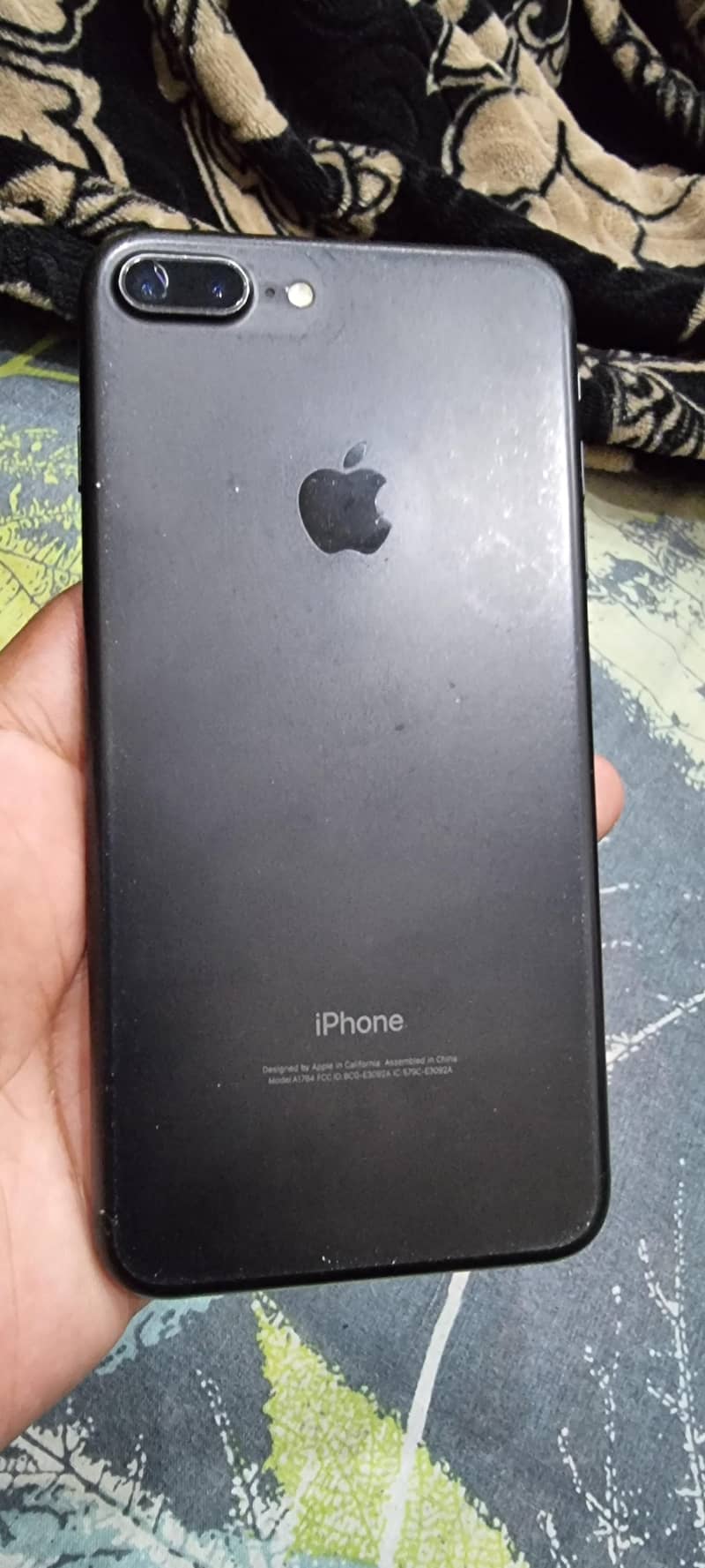Apple iPhone 7 Plus 4