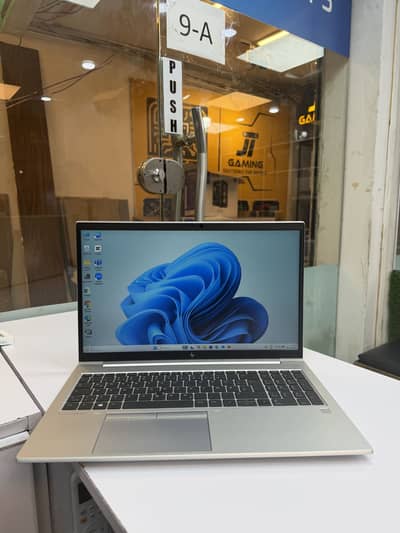 Hp elitebook 850 g7 core i5 10th generation 16/512 15.6