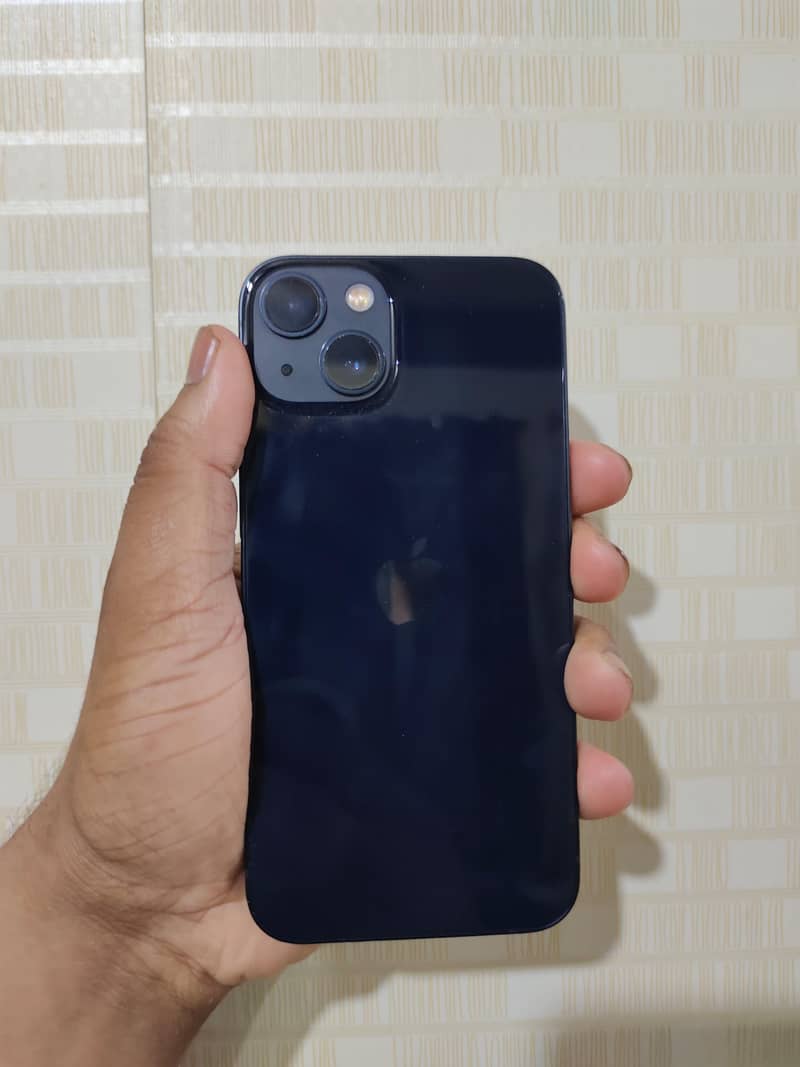 Apple iPhone 13 7