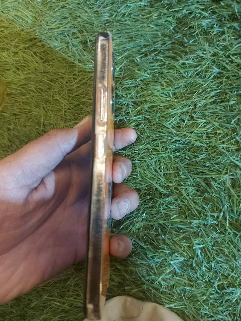 Infinix Note 30 4
