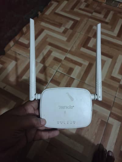 tenda router with dual antenna for sale