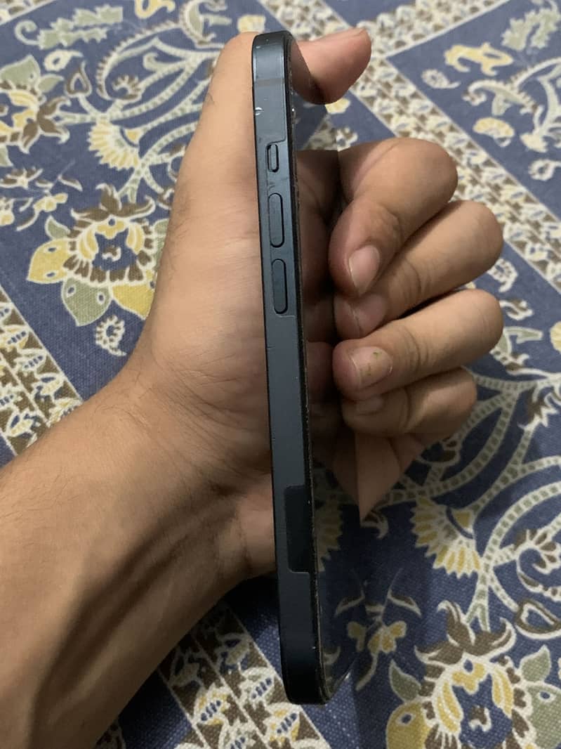 Apple iPhone 14 1