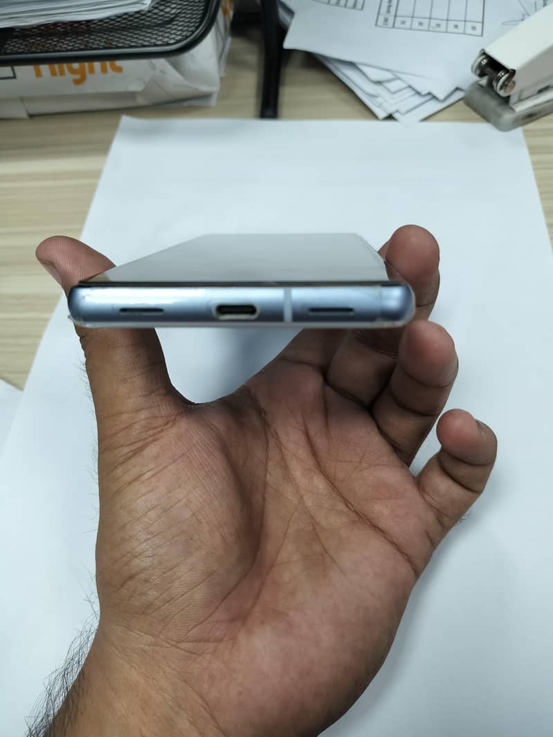 Google Pixel 7a 1