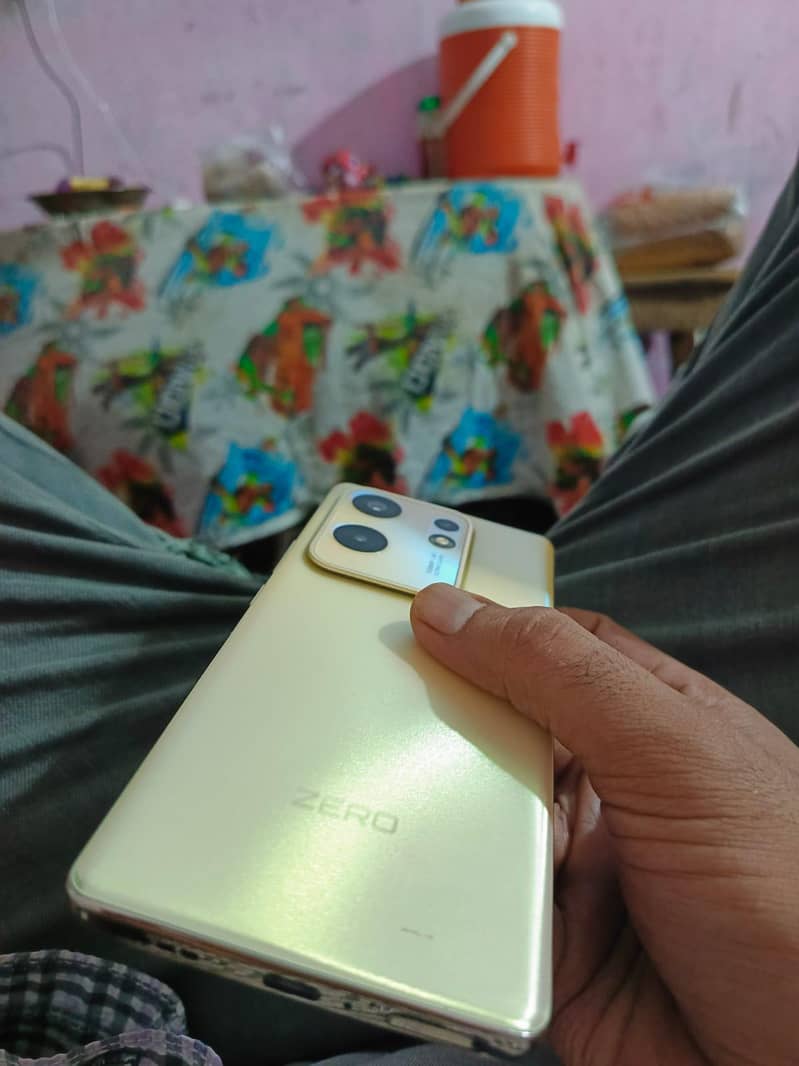 Infinix Zero 30 2