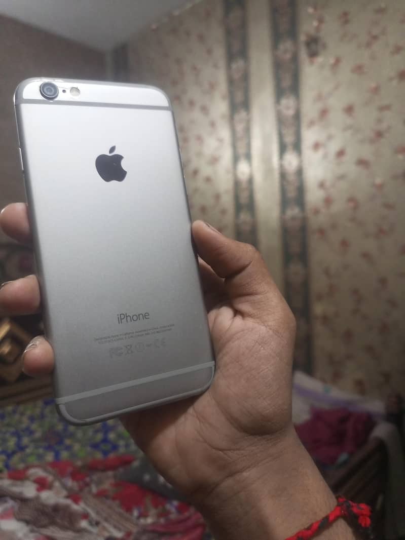 Apple iPhone 6 1